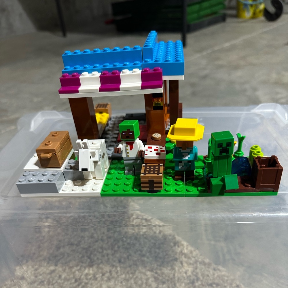LEGO Minecraft - 2 Complete Sets - Picture 3 of 11